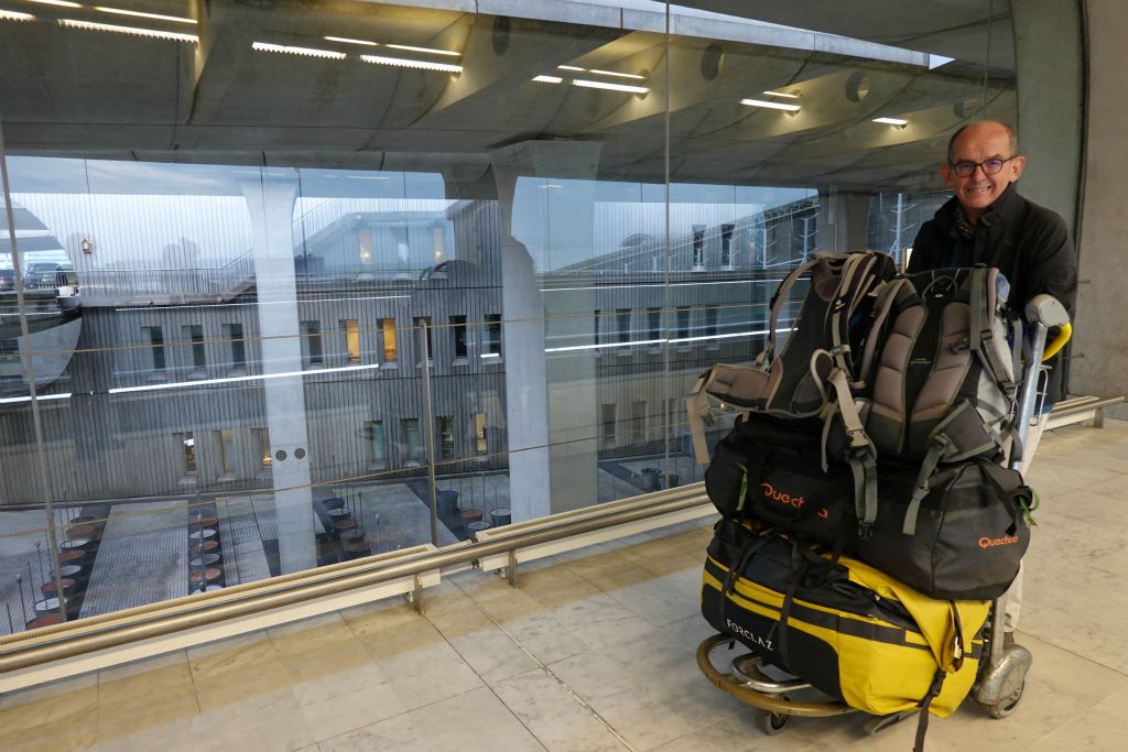 le 14 novembre, départ de CDG 